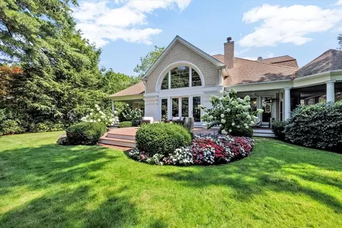 68 The Hts, Mashpee, MA 02649 photo 5