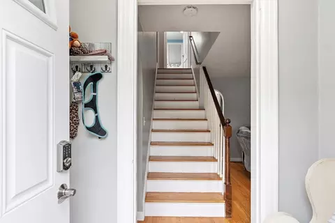 Entry Way - 16 Zenith Dr, Worcester, MA 01602 photo 1 of 2