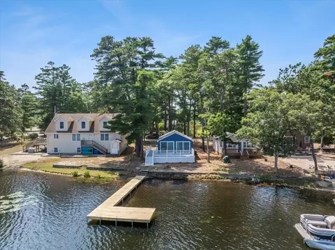 37 Pine Lake Dr, Wareham, MA 02538 photo 5