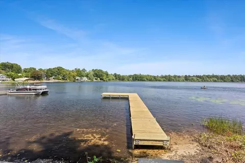 37 Pine Lake Dr, Wareham, MA 02538 photo 14