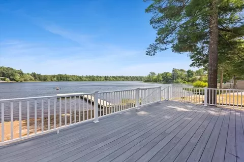 37 Pine Lake Dr, Wareham, MA 02538 photo 17