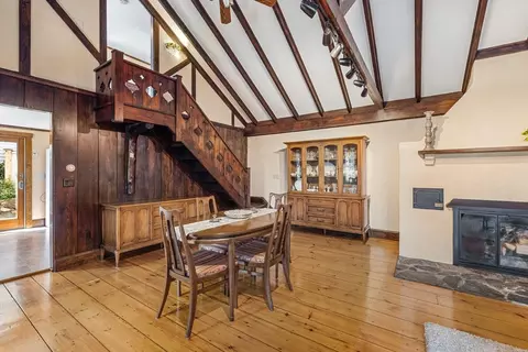 Dining - 6 Redstone Ln, Marblehead, MA 01945 photo 3 of 3