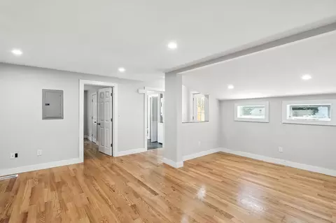45 Warner St # B, Gloucester, MA 01930 photo 8