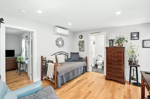 45 Warner St # B, Gloucester, MA 01930 photo 23