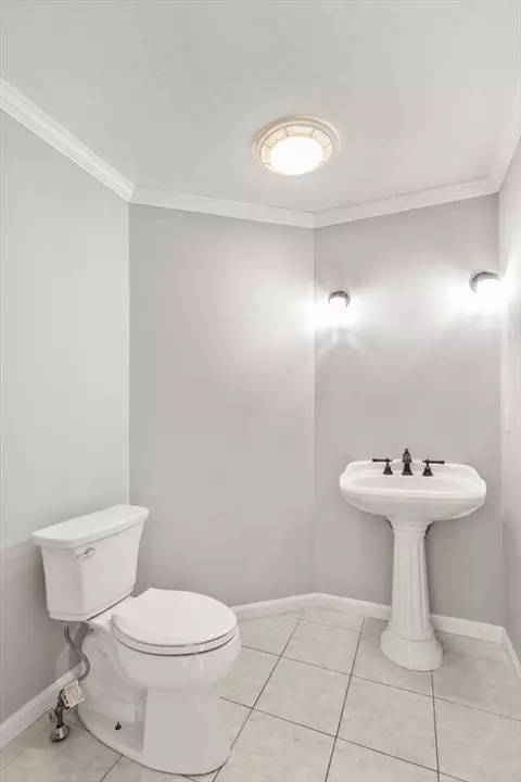 8 Oscars Way, Maynard, MA 01754 photo 9