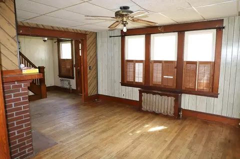 129 Mooreland St, Springfield, MA 01104 photo 10