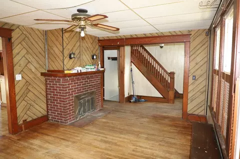 129 Mooreland St, Springfield, MA 01104 photo 11