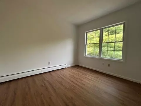 Bedroom - 40 Hunter Ave, Ashburnham, MA 01430 photo 5 of 6
