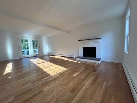 Living - 40 Hunter Ave, Ashburnham, MA 01430 photo 6 of 8