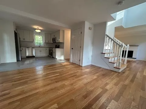 Living - 40 Hunter Ave, Ashburnham, MA 01430 photo 4 of 8