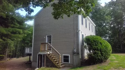 Exterior - 40 Hunter Ave, Ashburnham, MA 01430 photo 5 of 8