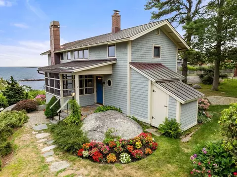 2 Boulder Top, Rockport, MA 01966