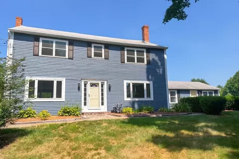 70 Chamberlain Rd, Westford, MA 01886
