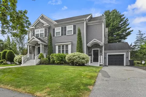 118 Sheffield Rd, Waltham, MA 02454