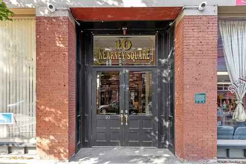 10 Kearney Sq #405, Lowell, MA 01852