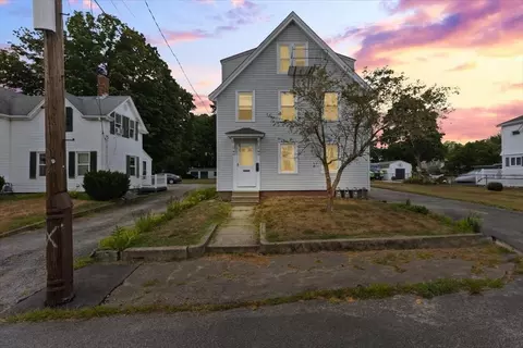 28 Madison St, Taunton, MA 02780