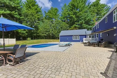 19 King Philip Path, Mendon, MA 01756 photo 38