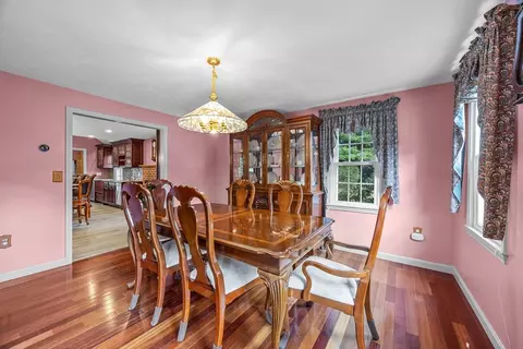19 King Philip Path, Mendon, MA 01756 photo 4