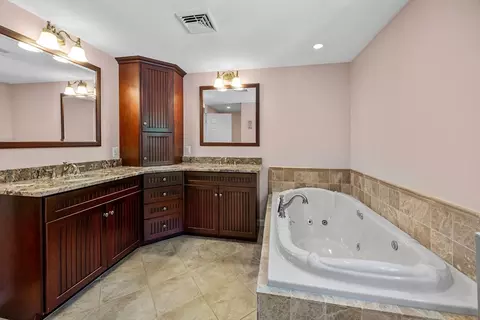 19 King Philip Path, Mendon, MA 01756 photo 30