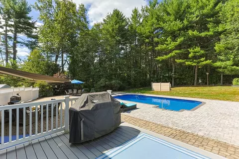 19 King Philip Path, Mendon, MA 01756 photo 40