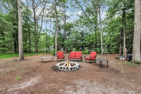 Exterior - 40 Beldan Ln, Centerville, MA 02632 photo 6 of 14