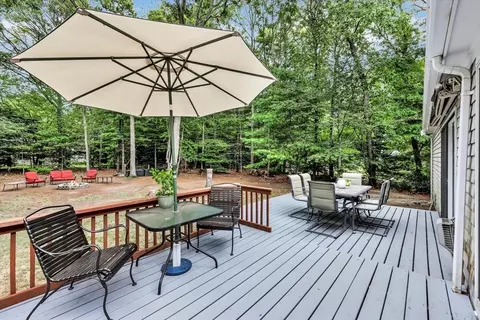 Exterior - 40 Beldan Ln, Centerville, MA 02632 photo 3 of 14