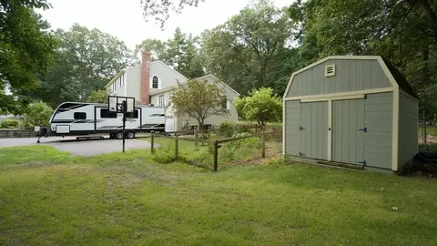 Exterior - 488 Maple St, Franklin, MA 02038 photo 7 of 11