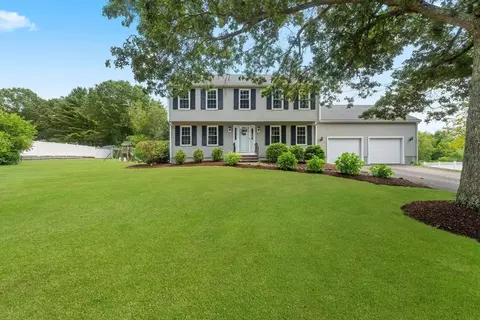 27 Bird Rd, Mansfield, MA 02048