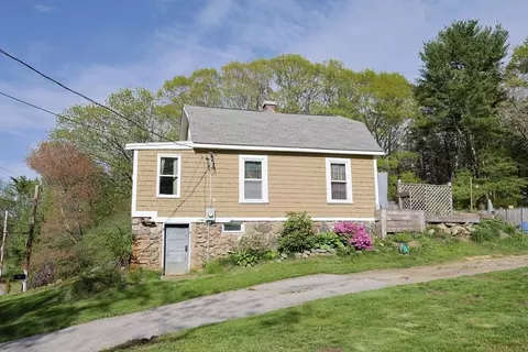 11 Overlook Ave, Gloucester, MA 01930 photo 2