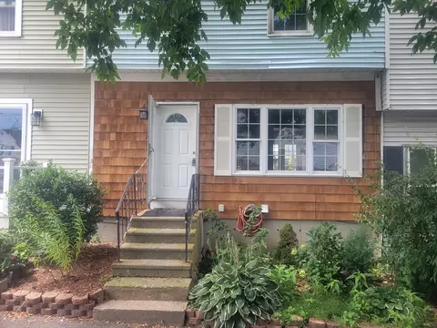58 Fay St #2, Lowell, MA 01852