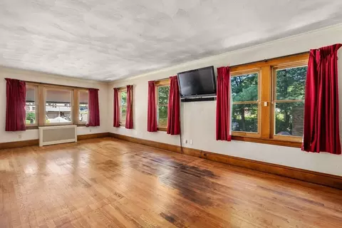 41 Nevada St, Springfield, MA 01107 photo 12