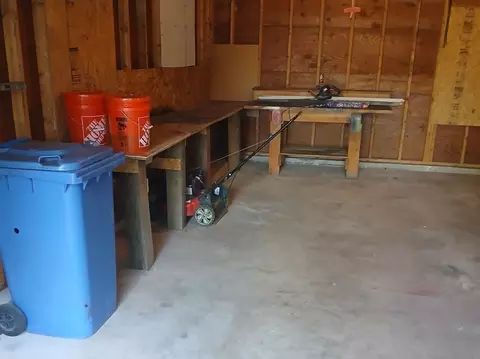 41 Nevada St, Springfield, MA 01107 photo 25