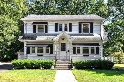 41 Nevada St, Springfield, MA 01107 photo 2
