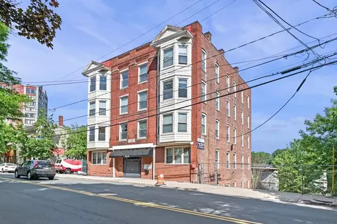 72 River St #7, Haverhill, MA 01832