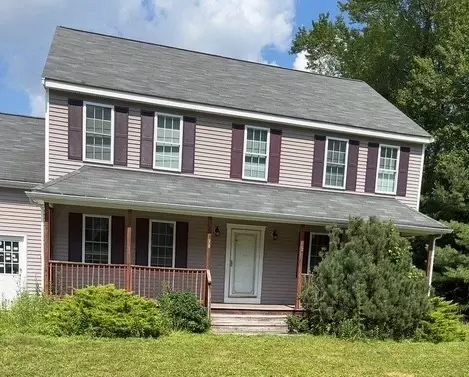 38 Stonehedge Rd, Franklin, MA 02038