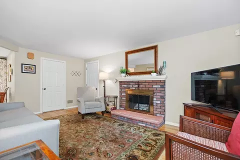3 Foothill Rd, Framingham, MA 01702 photo 11