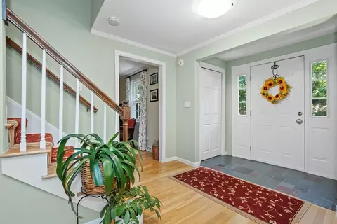 3 Foothill Rd, Framingham, MA 01702 photo 3