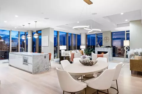 133 Seaport Blvd #PH 3A, Boston, MA 02210