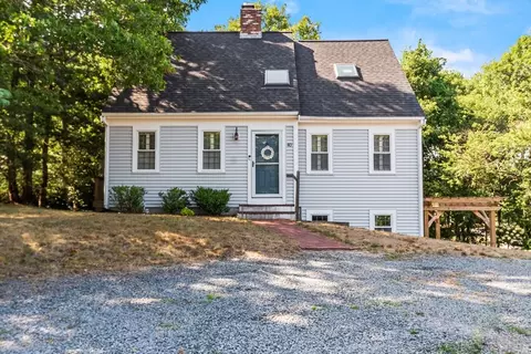 40 Gunstock Rd, Barnstable, MA 02655
