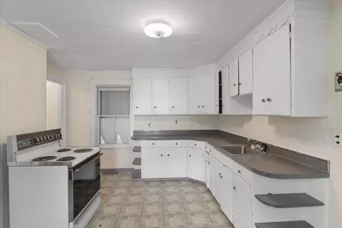 50 Clark St, Dedham, MA 02026 photo 2