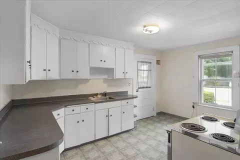 50 Clark St, Dedham, MA 02026 photo 5