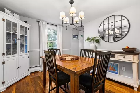 Dining - 49 Springvale Rd, Reading, MA 01867 photo 2 of 3