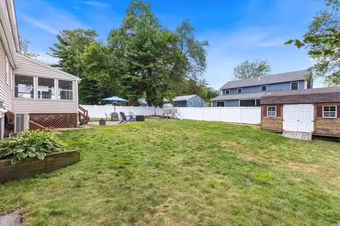 Exterior - 49 Springvale Rd, Reading, MA 01867 photo 7 of 8