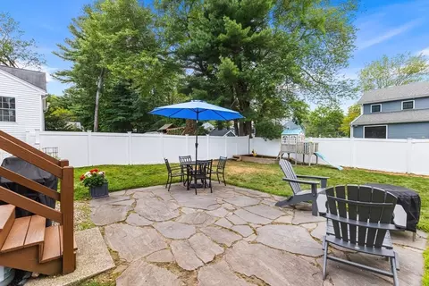 Exterior - 49 Springvale Rd, Reading, MA 01867 photo 4 of 8