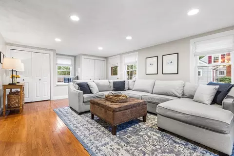 Living - 49 Springvale Rd, Reading, MA 01867 photo 3 of 11