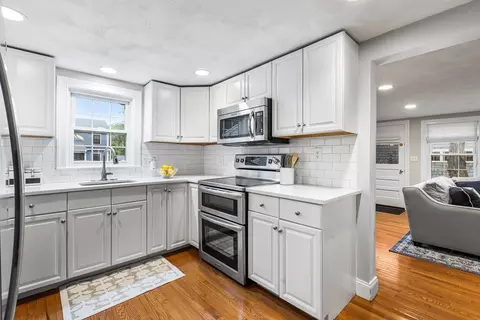 Kitchen - 49 Springvale Rd, Reading, MA 01867 photo 1 of 3