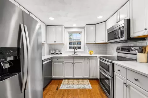 Kitchen - 49 Springvale Rd, Reading, MA 01867 photo 3 of 3
