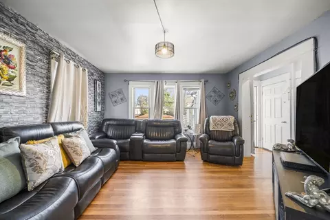 708-710 Carew St, Springfield, MA 01104 photo 20