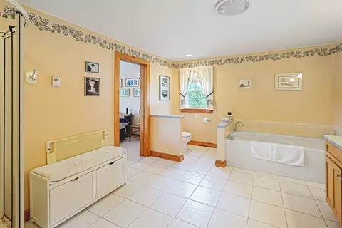 31 Bay View Rd, Webster, MA 01570 photo 26