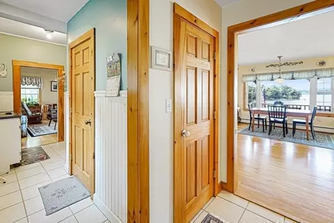 31 Bay View Rd, Webster, MA 01570 photo 9